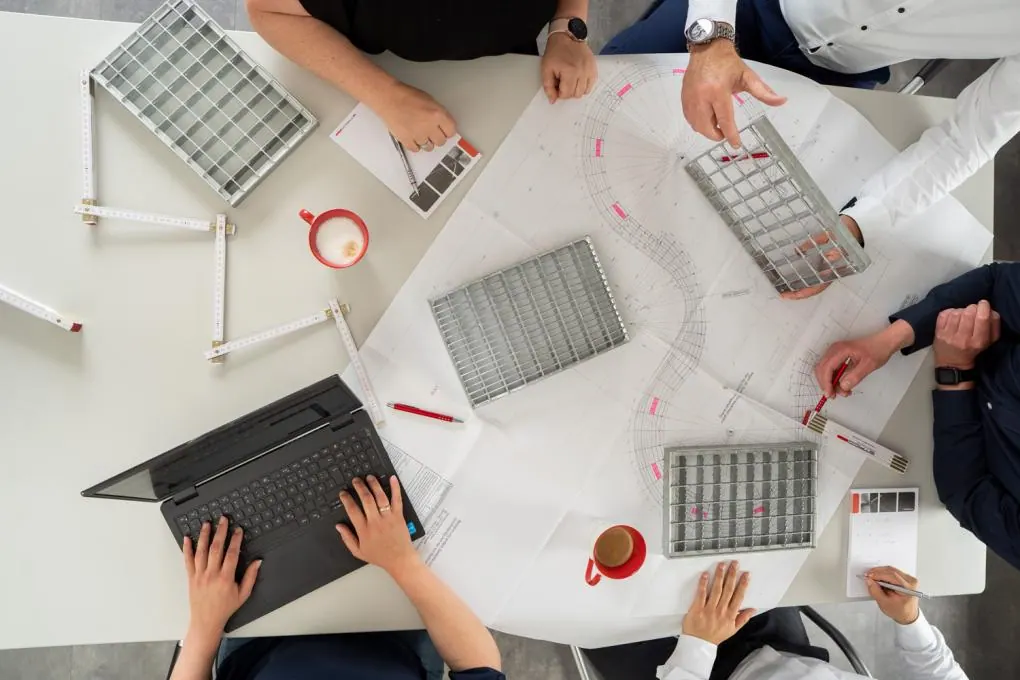 Calculatietools voor metalen roosters, traptreden en panelen